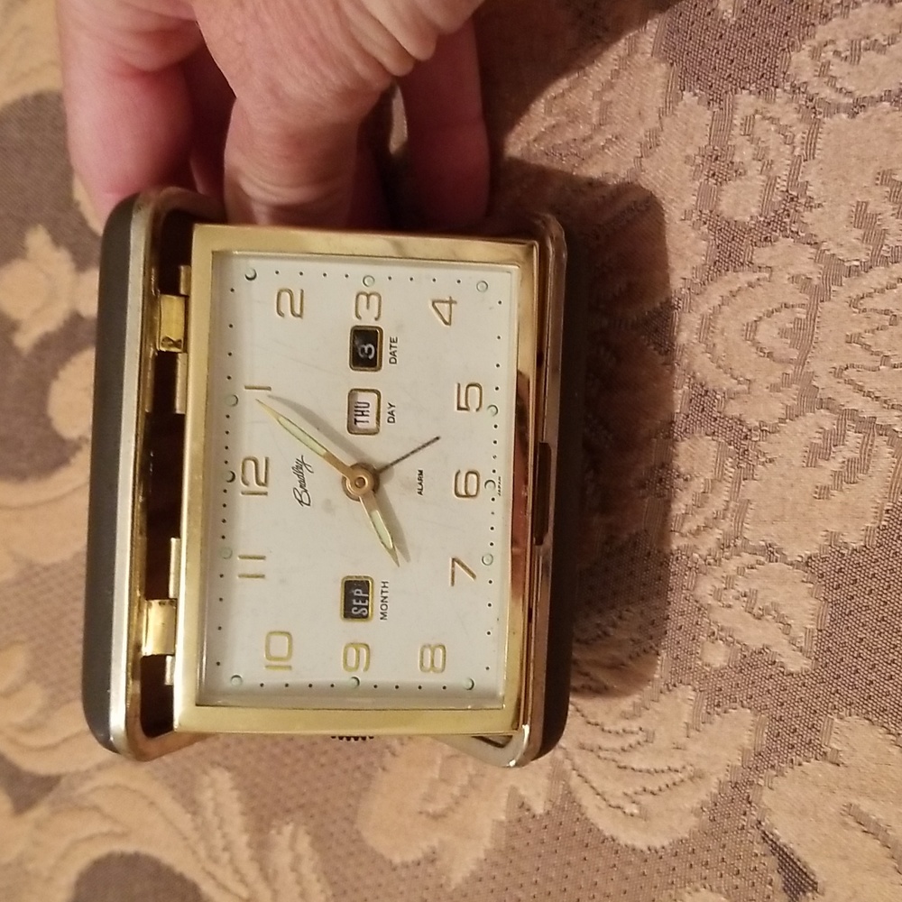 Bradley travel alarm clock